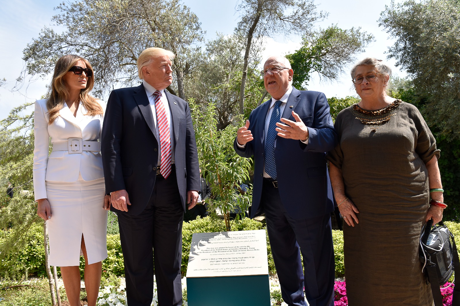 Tree planting in the gardens of the President's Residence: Melania Trump, President Trump, President Rivlin and Nechama Rivlin