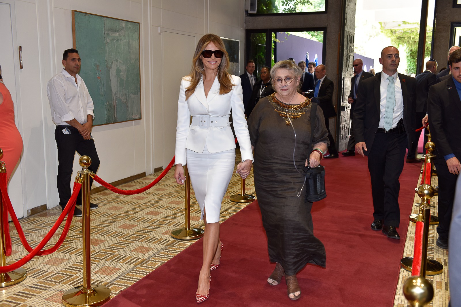 Melania Trump and Nechama Rivlin on the red carpet